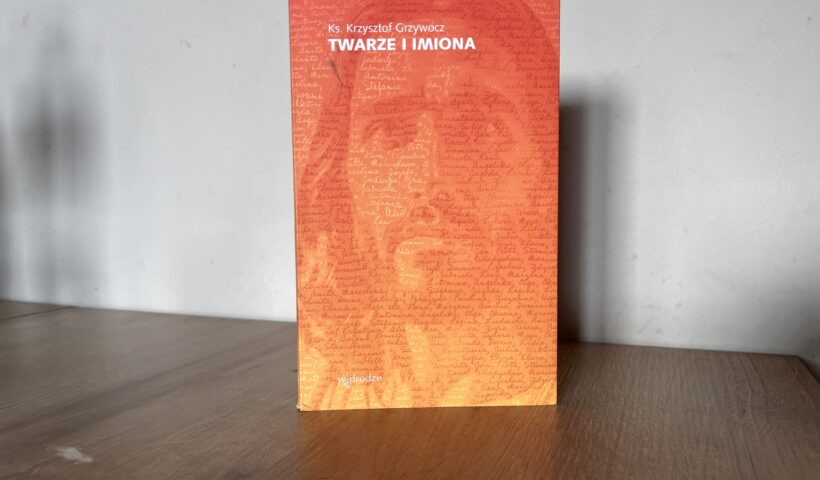 Krzysztof Grzywocz - Twarze i imiona - recenzja